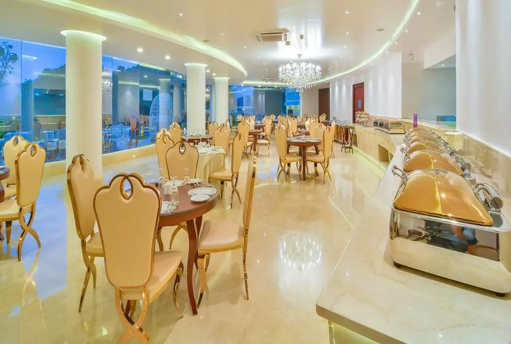 hotel park regis goa_shabavizparvaz_04.jpg